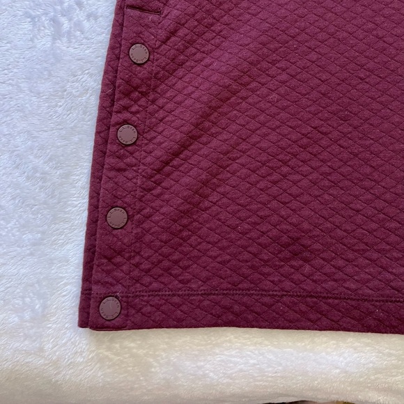 L.L.Bean Women’s SoftLight Quilted Funnelneck Pullover Sweatshirt M Burgundy - Picture 9 of 12
